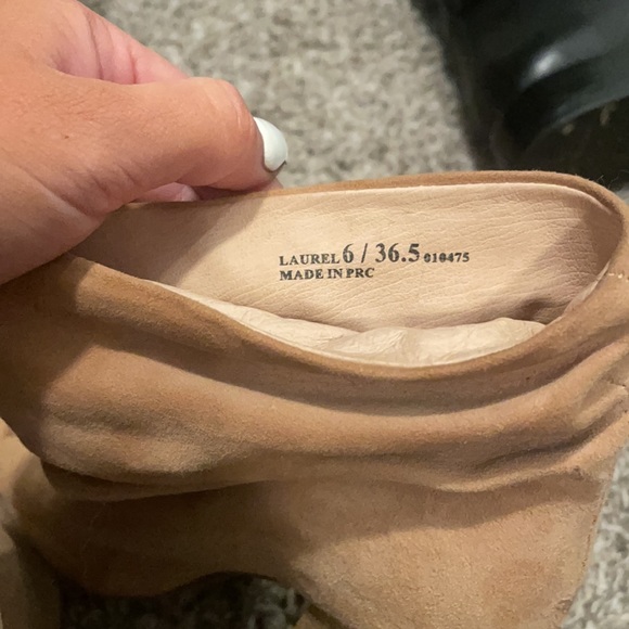 Chinese laundry lightly worn 6 booties - Picture 4 of 4